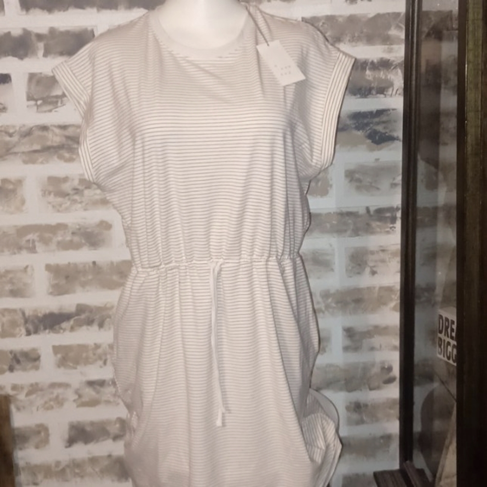 A new day stripped t-shirt Dress🌴